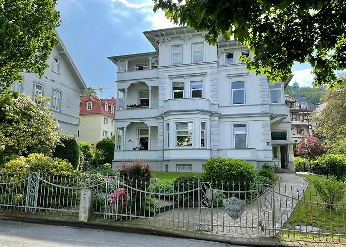 Апартаменты Ferienwohnung: Eichbaum *